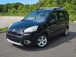 Schwarz Gebraucht 2013 Peugeot Partner Van / Kleinbus | 8.599 € (Teuer)