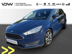 Blau Gebraucht 2016 Ford Focus Trend Kombi | 10.490 € (Etwas zu teuer)