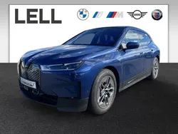 Blau Gebraucht 2022 BMW iX SUV | 45.850 € (Etwas zu teuer)