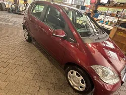 Rot Gebraucht 2010 Mercedes A180 Limousine | 3.700 € (Guter Preis)