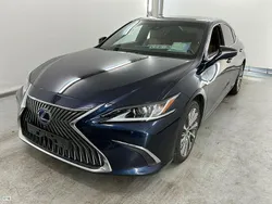 Deep blue Gebraucht 2020 Lexus ES300H Limousine | 26.061 € (Teuer)