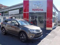 Andere farbe metallic Gebraucht 2016 Toyota RAV4 Edition SUV | 28.880 €