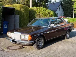 Braun Gebraucht 1983 Mercedes 230 Coupé | 8.900 €