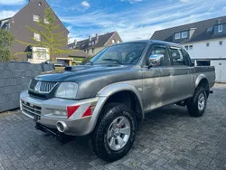 Silber Gebraucht 2006 Mitsubishi L200 Abholung | 5.499 €