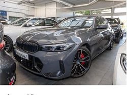 Grau Gebraucht 2024 BMW 330 M Sport Limousine | 48.490 € (Fairer Preis)