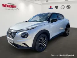 Pearl white/ black Gebraucht 2024 Nissan Juke N-Connecta SUV | 28.990 € (Etwas zu teuer)
