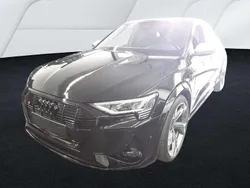 Mythosschwarz metallic Gebraucht 2022 Audi e-tron Sportback Ambiente SUV | 49.845 € (Guter Preis)