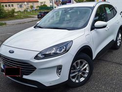 Weiß Gebraucht 2022 Ford Kuga Titanium SUV | 20.900 € (Superpreis)