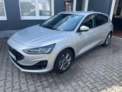 Silber Gebraucht 2023 Ford Focus Titanium Limousine | 19.899 € (Superpreis)