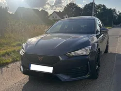 Grau Gebraucht 2022 Cupra Leon VZ Limousine | 29.800 € (Fairer Preis)