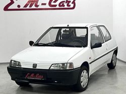 Weiß Gebraucht 1995 Peugeot 106 Kleinwagen | 1.490 €