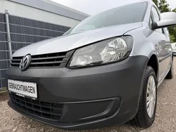 Silber Gebraucht 2014 VW Caddy Trendline Van / Kleinbus | 7.100 € (Guter Preis)