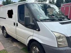 Weiß Gebraucht 2010 Ford Transit | 3.250 €