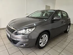 Grau Gebraucht 2017 Peugeot 308 Limousine | 11.990 € (Fairer Preis)
