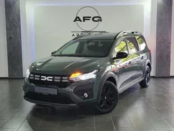 Grün Gebraucht 2023 Dacia Jogger Extreme Limousine | 19.995 € (Etwas zu teuer)