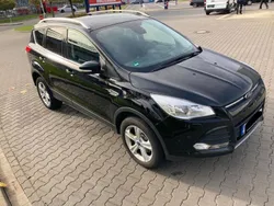 Schwarz Gebraucht 2016 Ford Kuga Titanium SUV | 8.000 €