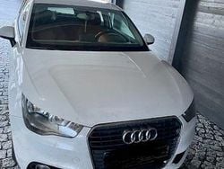 Weiß Gebraucht 2013 Audi A1 Ambition Kleinwagen | 6.000 € (Guter Preis)