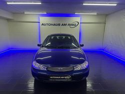Blau Gebraucht 2000 Ford Mondeo Limousine | 2.999 €