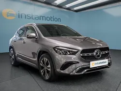 Grau Gebraucht 2024 Mercedes GLA180 SUV | 36.699 € (Fairer Preis)
