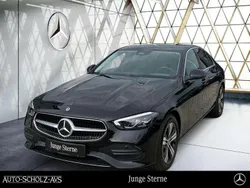 Obsidianschwarz metallic Gebraucht 2024 Mercedes C200 Avantgarde Limousine | 39.799 € (Fairer Preis)