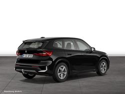 Schwarz Gebraucht 2024 BMW iX1 Shadowline SUV | 51.194 € (Teuer)