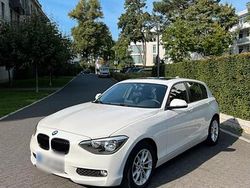 Weiß Gebraucht 2015 BMW 116 Kleinwagen | 10.000 € (Fairer Preis)