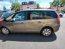 Braun Gebraucht 2007 Citroën Grand C4 Picasso Van / Kleinbus | 1.950 €