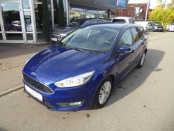 Blau Gebraucht 2014 Ford Focus Trend Kombi | 7.900 € (Etwas zu teuer)