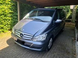 Silber Gebraucht 2013 Mercedes Viano Van / Kleinbus | 22.900 € (Teuer)