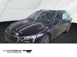 Schwarzmagic perleffekt Gebraucht 2024 Skoda Octavia Selection Kombi | 30.350 € (Superpreis)