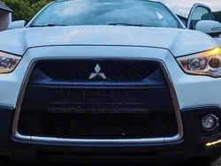 Weiß Gebraucht 2011 Mitsubishi ASX SUV | 6.300 € (Etwas zu teuer)