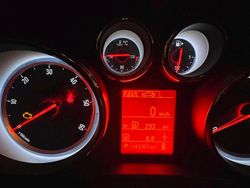 Silber Gebraucht 2015 Opel Zafira Tourer Van / Kleinbus | 7.700 € (Superpreis)