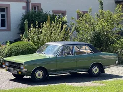 Grün Gebraucht 1971 Opel Commodore Limousine | 19.800 €