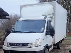 Weiß Gebraucht 2011 Iveco Daily Van | 9.500 € (Teuer)