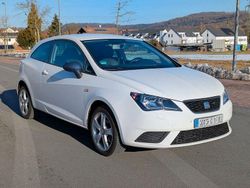 Weiß Gebraucht 2015 Seat Ibiza SC CONNECT Kleinwagen | 8.900 € (Teuer)