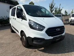 Weiß Gebraucht 2019 Ford Transit Custom Van / Kleinbus | 10.990 €