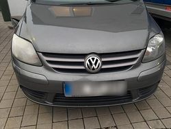 Grau Gebraucht 2005 VW Golf IV Kleinwagen | 1.450 € (Guter Preis)