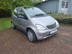 Silber Gebraucht 1999 Mercedes A140 Classic Van / Kleinbus | 2.500 € (Teuer)