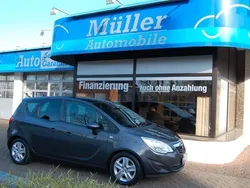 Grau Gebraucht 2011 Opel Meriva Design Edition Van / Kleinbus | 8.850 €