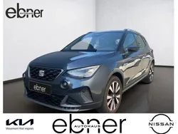 Grau Gebraucht 2023 Seat Arona FR SUV | 18.990 € (Guter Preis)