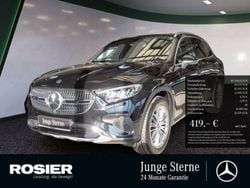 Schwarz / obsidianschwarz (metallic) Gebraucht 2024 Mercedes GLC220 Avantgarde SUV | 48.390 € (Guter Preis)