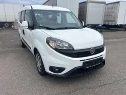 Colore esterno (weiß) Gebraucht 2019 Fiat Doblò Van / Kleinbus | 9.499 € (Fairer Preis)