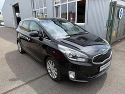 Schwarz Gebraucht 2014 Kia Carens Family Van / Kleinbus | 11.750 € (Fairer Preis)