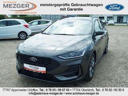 Magneticgrau (metallic) Gebraucht 2023 Ford Focus ST-Line X Kombi | 28.989 €