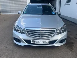 Silber Gebraucht 2014 Mercedes E200 Elegance Limousine | 7.400 € (Guter Preis)