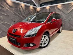Schwarz Gebraucht 2012 Peugeot 5008 Allure Van / Kleinbus | 6.490 € (Fairer Preis)