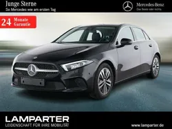 Schwarz Gebraucht 2023 Mercedes A200 Kleinwagen | 28.980 € (Fairer Preis)