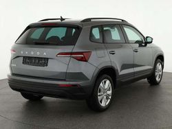Graphite grau metallic Neu 2025 Skoda Karoq Selection SUV | 34.395 € (Fairer Preis)