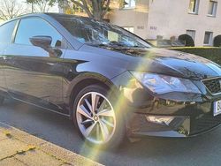 Schwarz Gebraucht 2015 Seat Leon SC FR Kleinwagen | 10.300 € (Fairer Preis)