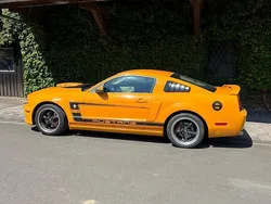 Orange Gebraucht 2009 Ford Mustang GT Coupé | 25.000 €